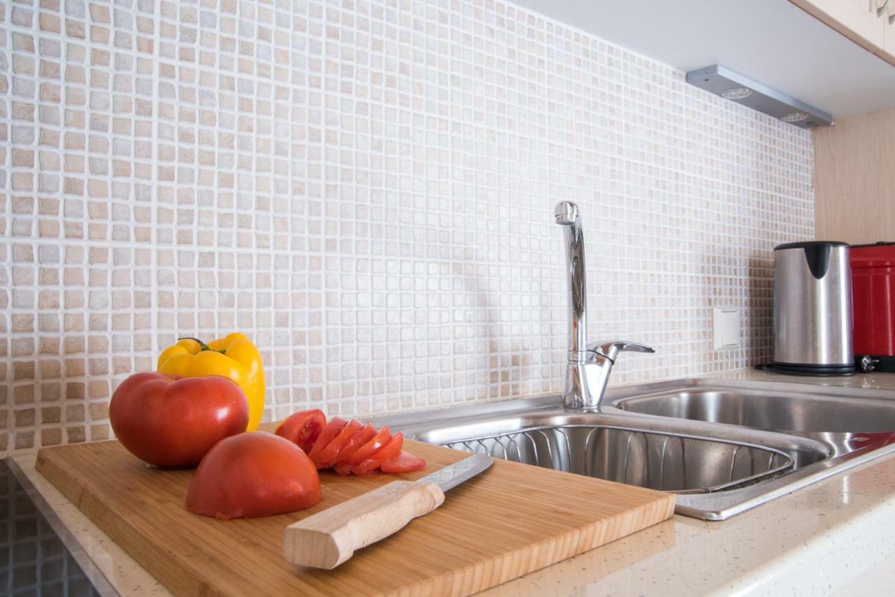 Top Floor Modern Studio In Central Koropi المظهر الخارجي الصورة